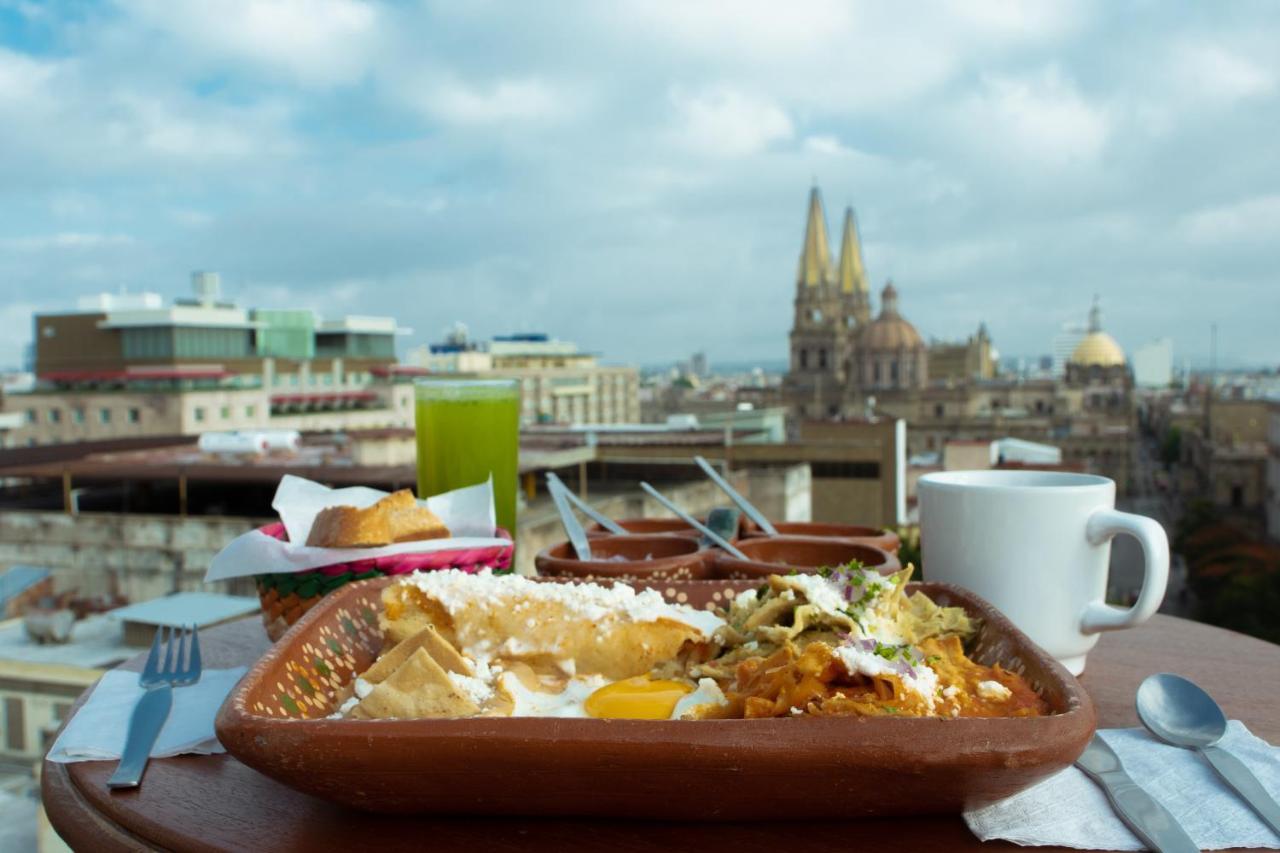 Hotel Fenix Guadalajara Kültér fotó