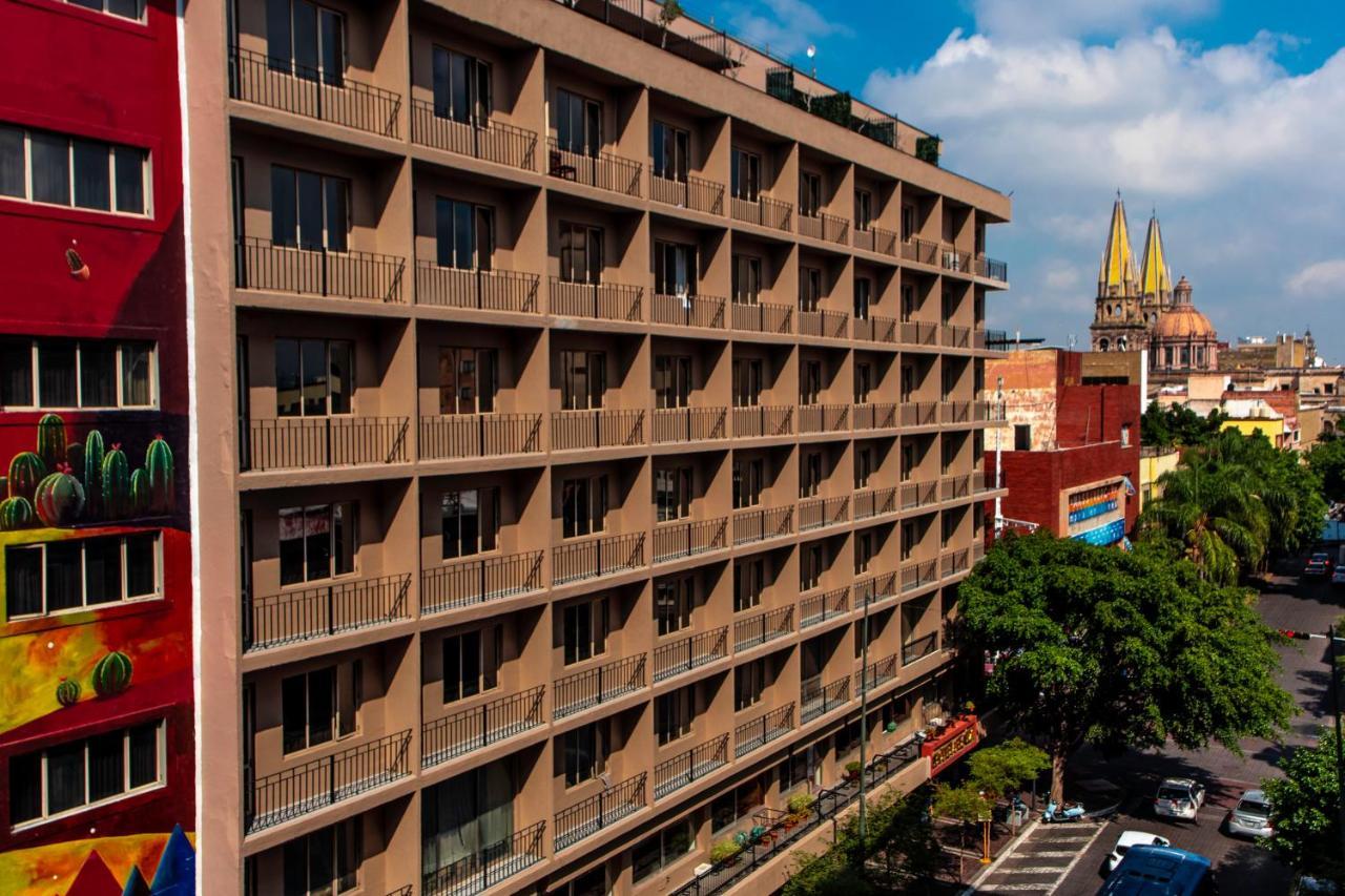 Hotel Fenix Guadalajara Kültér fotó