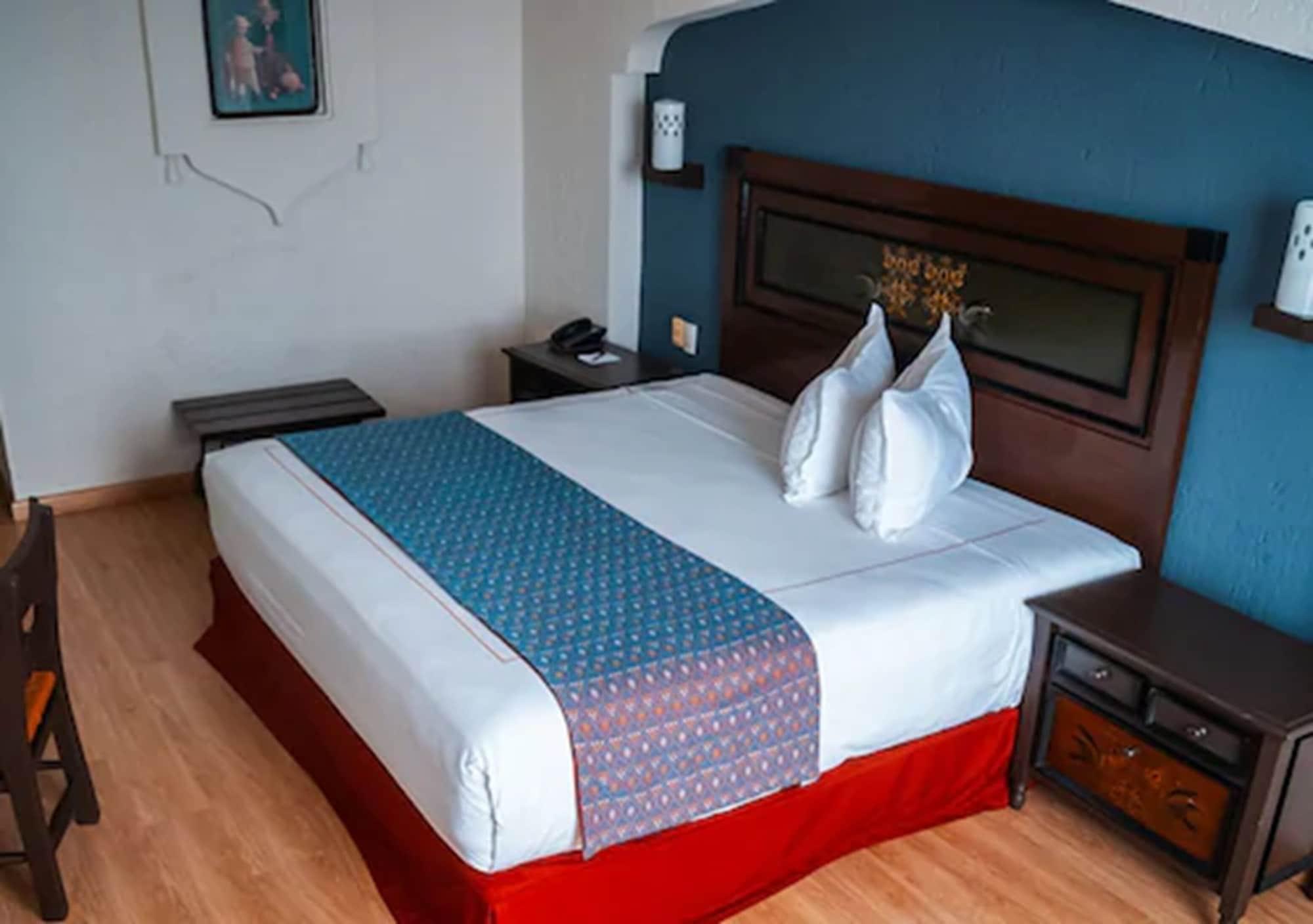 Hotel Fenix Guadalajara Kültér fotó