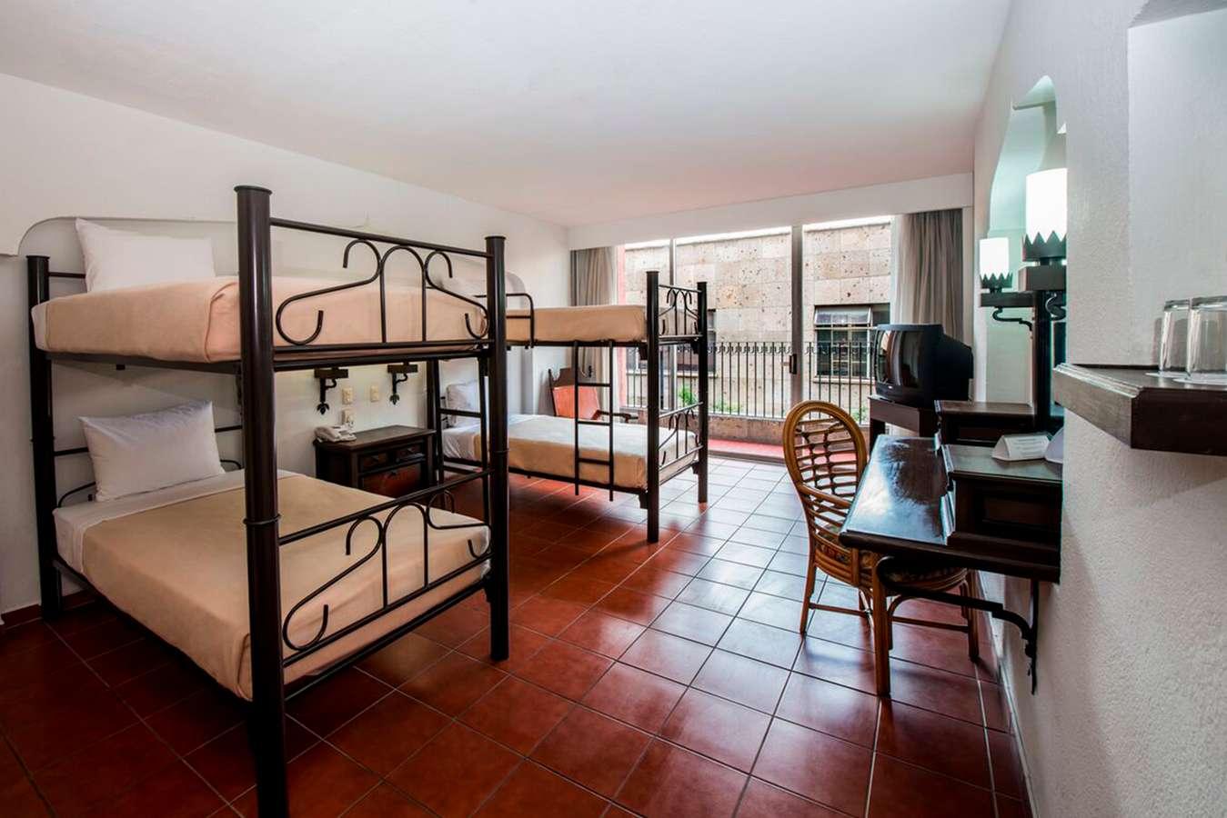 Hotel Fenix Guadalajara Kültér fotó